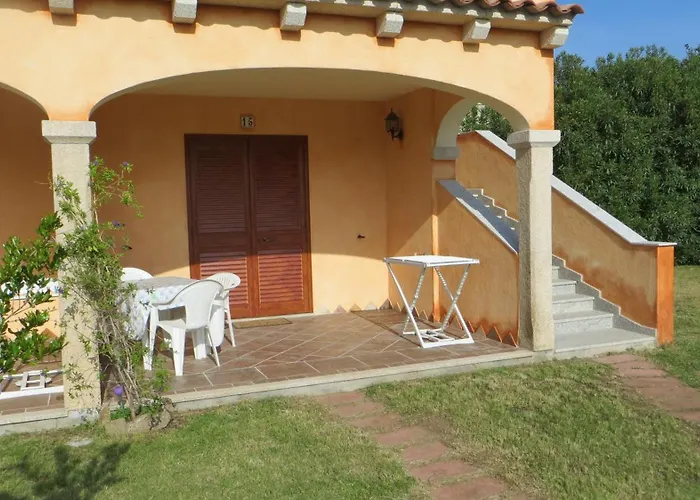 凡丹蒂2号酒店 3* 圣特奥多罗